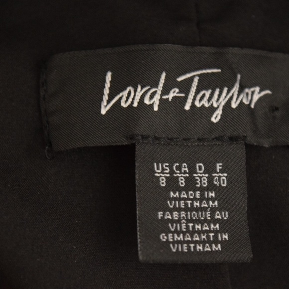 Beautiful Rich Tiered Damask Blazer - Picture 7 of 7